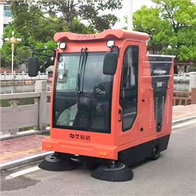 小型電動清掃車讓城市環衛變得更簡單