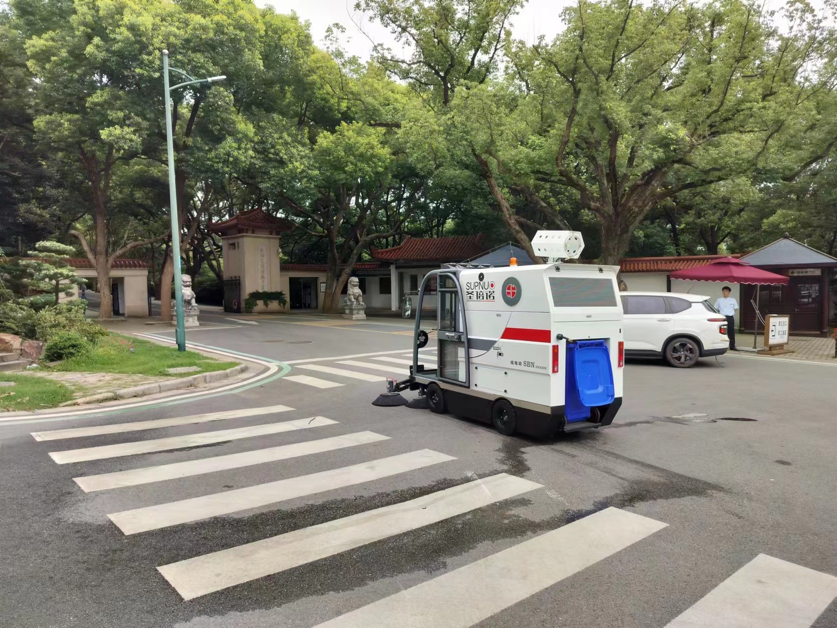 冬天保養電動掃地車，讓它穩定效率高工作